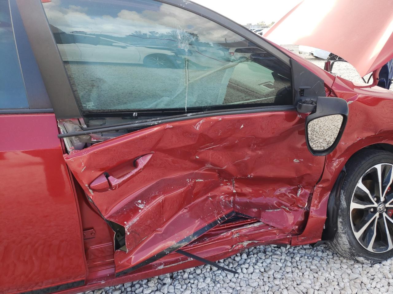Photo 9 from auction – 2017 TOYOTA COROLLA L with VIN 5YFBURHE5HP738640