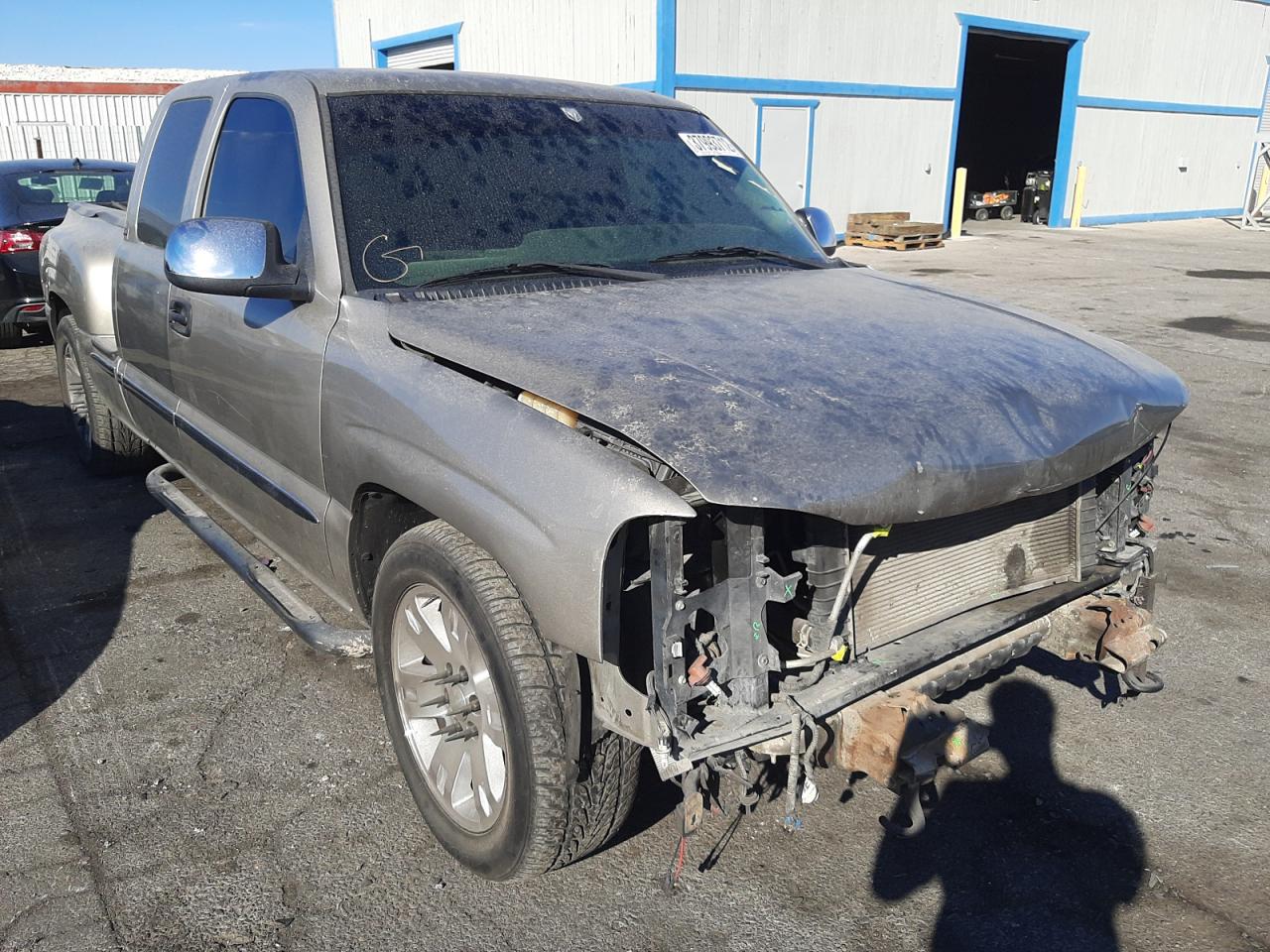 GMC NEW SIERRA 2002 with VIN 2GTEC19T521336377 - Photo from auction