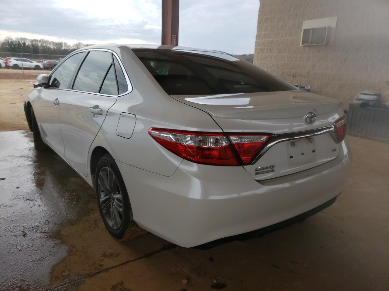Photo 3 from auction – 2016 TOYOTA CAMRY LE with VIN 4T1BF1FK3GU141617