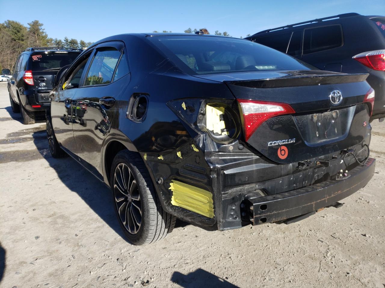 Photo 3 from auction – 2015 TOYOTA COROLLA L with VIN 2T1BURHE5FC275427