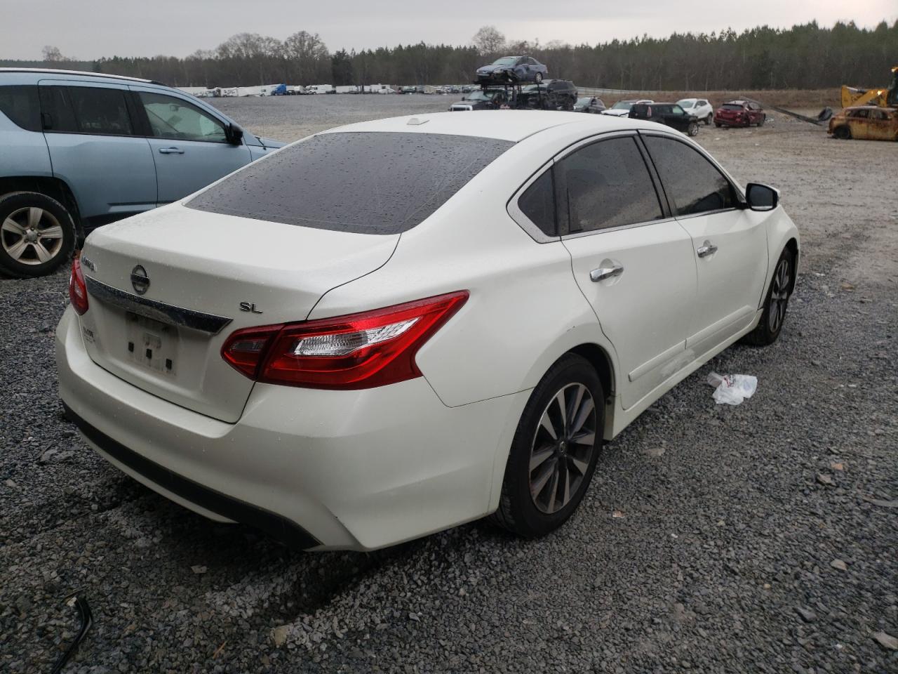Photo 4 from auction – 2016 NISSAN ALTIMA 2.5 with VIN 1N4AL3AP5GC131609