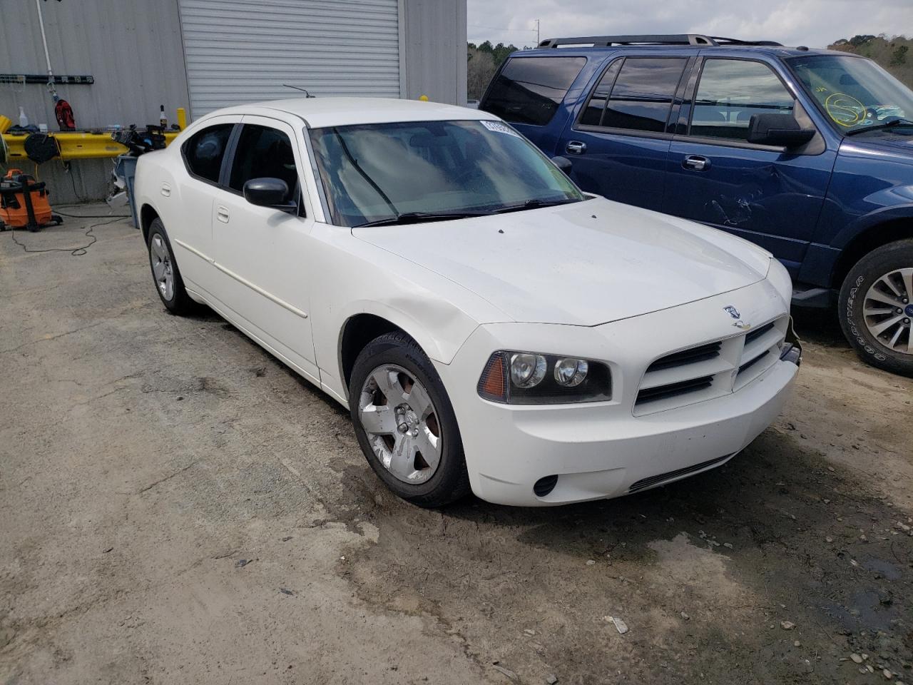 DODGE CHARGER 2008 with VIN 2B3KA43R38H195897 - Photo from auction