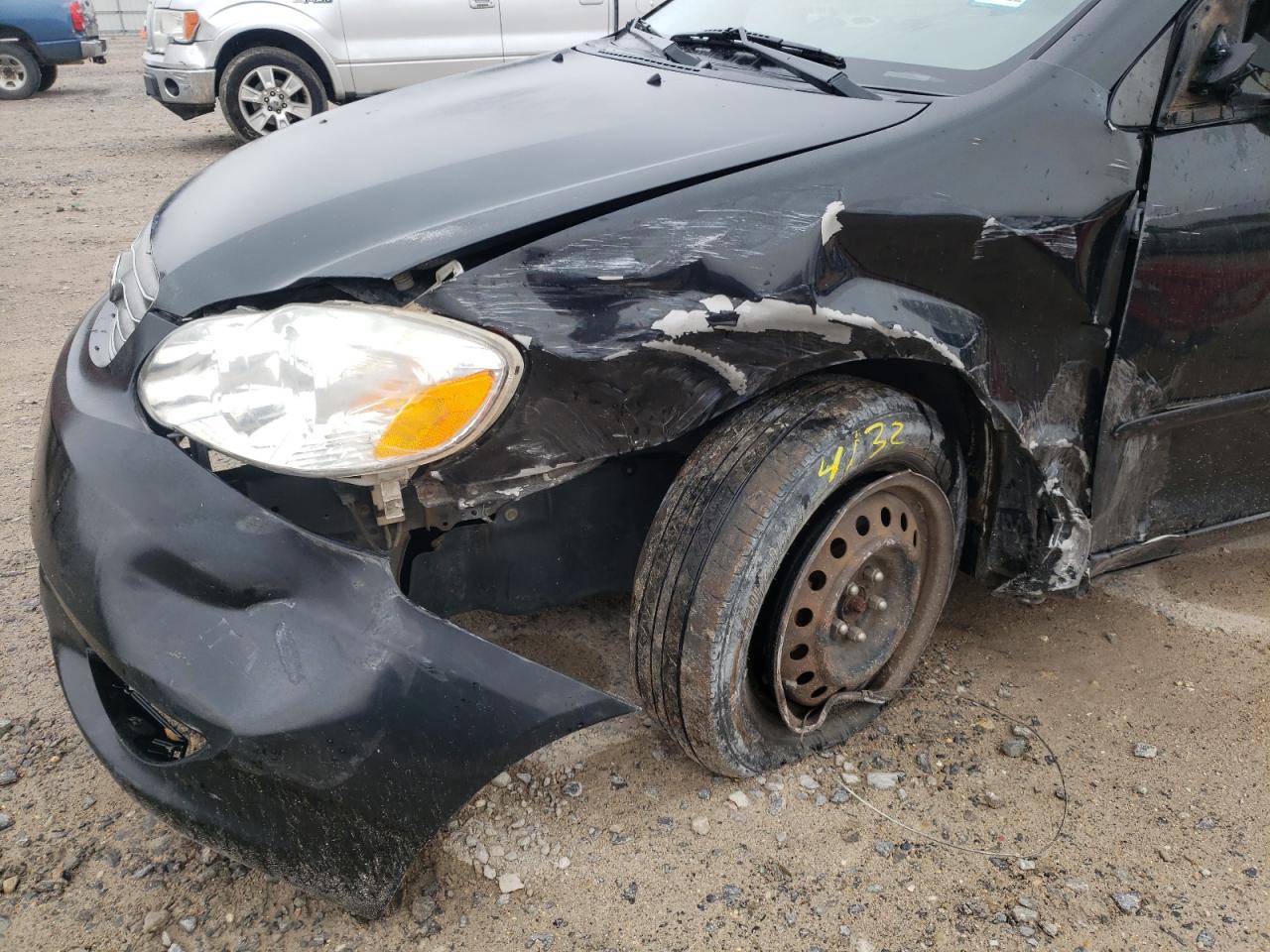 Photo 9 from auction – 2004 TOYOTA COROLLA CE with VIN JTDBR32E442021534