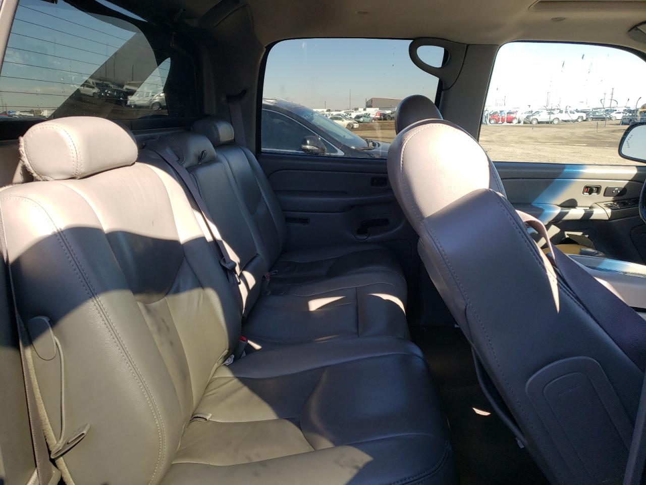 Photo 6 from auction – 2006 CHEVROLET AVALANCHE with VIN 3GNEK12Z06G110012