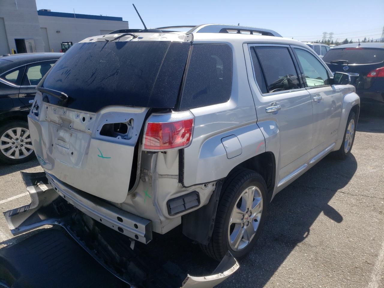 Photo 4 from auction – 2015 GMC TERRAIN DE with VIN 2GKALUEK5F6362147