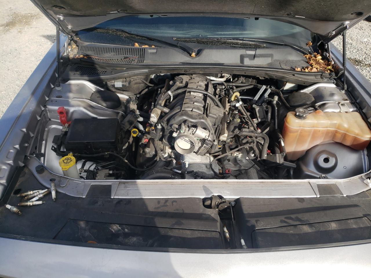 Photo 7 from auction – 2018 DODGE CHALLENGER with VIN 2C3CDZBT7JH300830