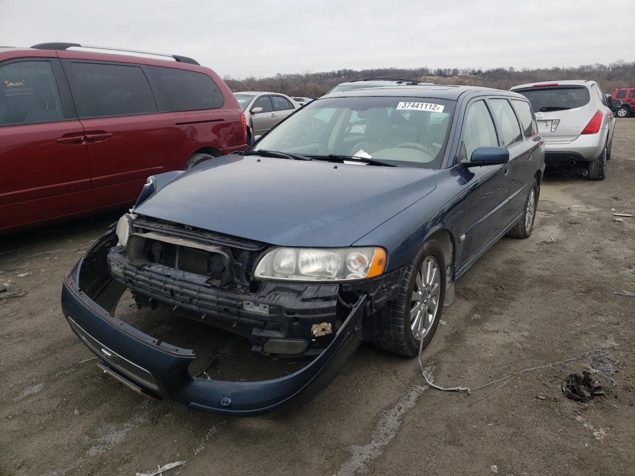 Photo 2 from auction – 2006 VOLVO V70 with VIN YV1SW640162575106