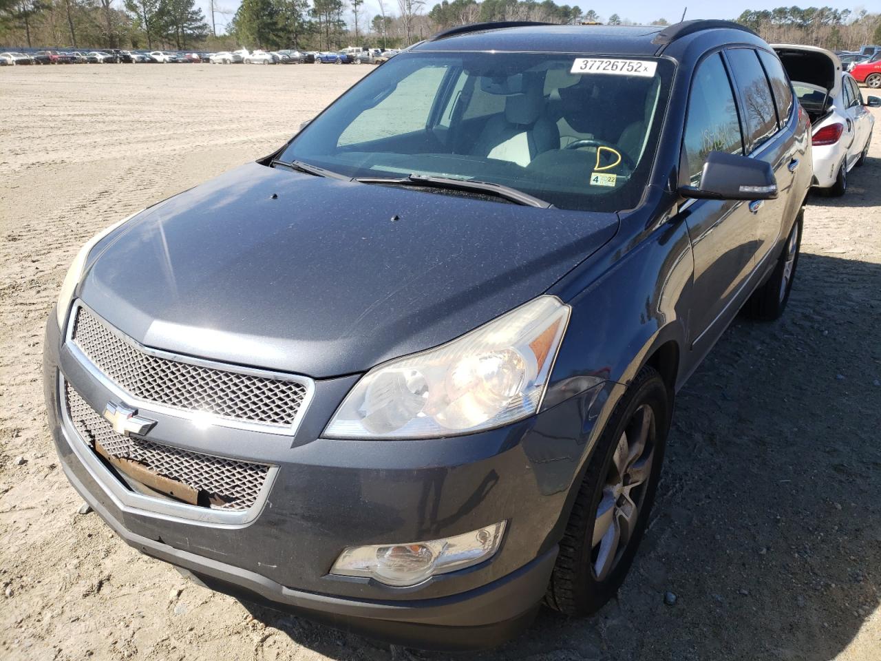 Photo 2 from auction – 2011 CHEVROLET TRAVERSE L with VIN 1GNKVLED2BJ314342