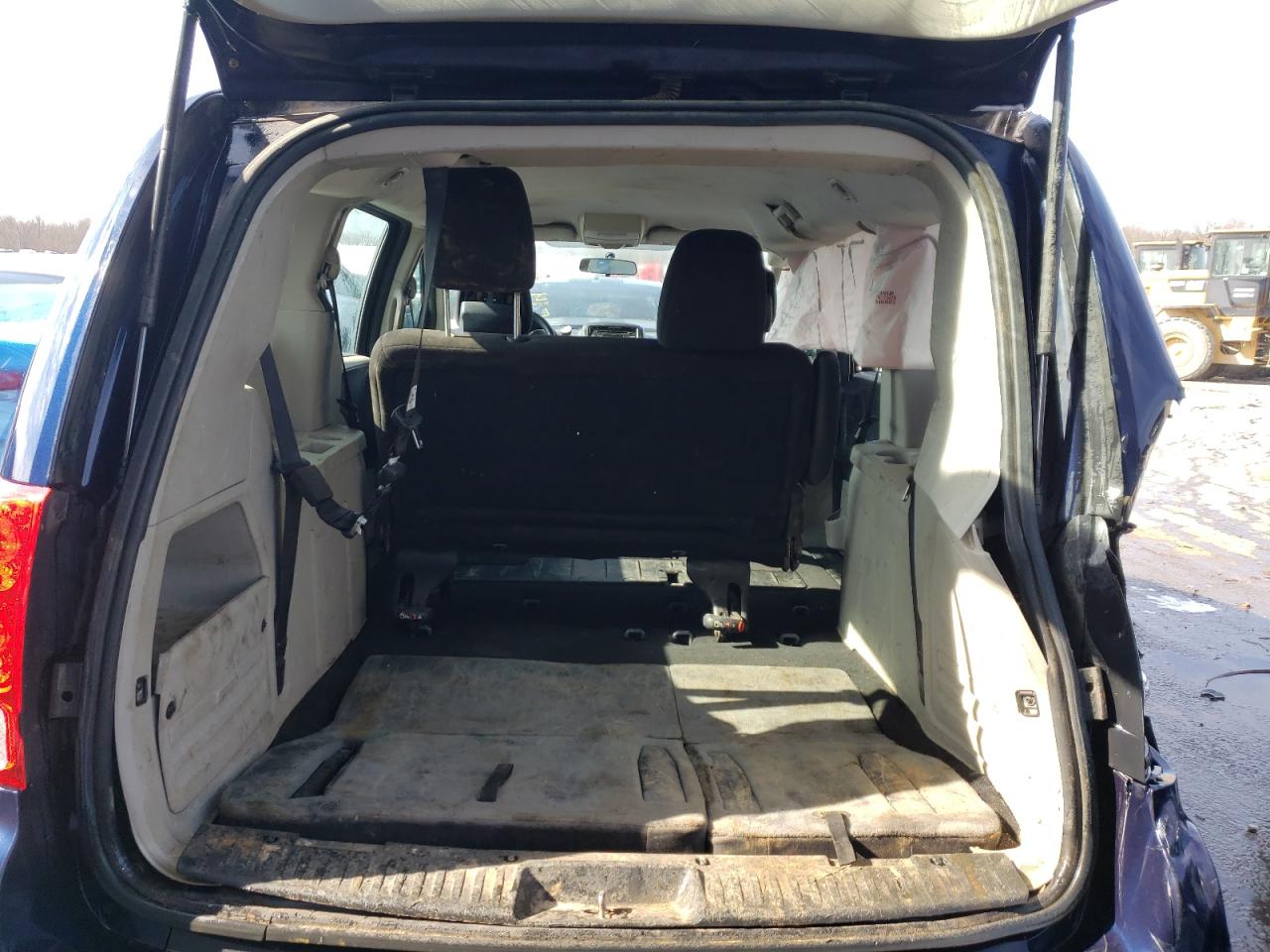 Photo 9 from auction – 2014 DODGE GRAND CARA with VIN 2C4RDGBG3ER405507