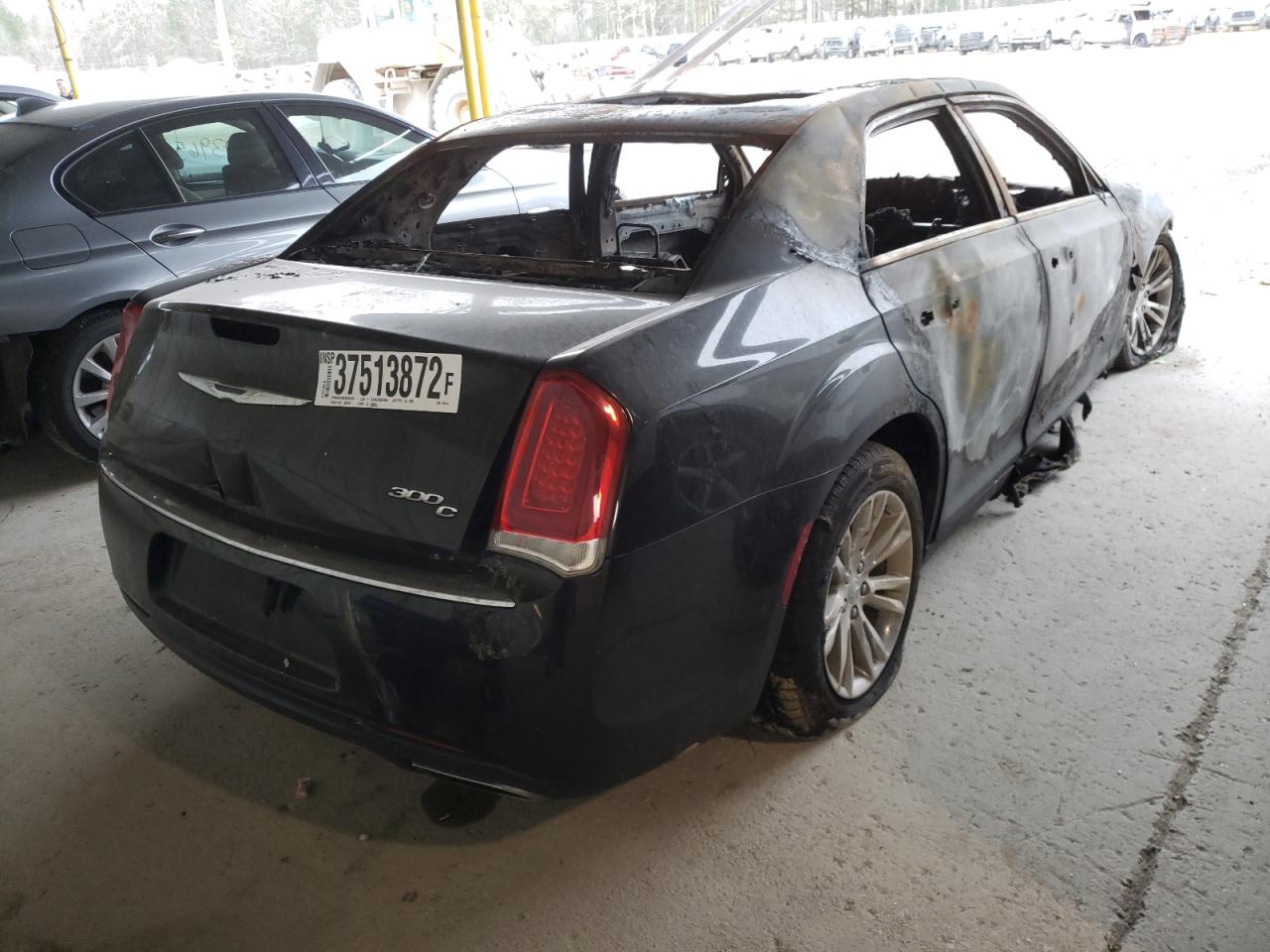 Photo 4 from auction – 2016 CHRYSLER 300C with VIN 2C3CCAEG4GH235575