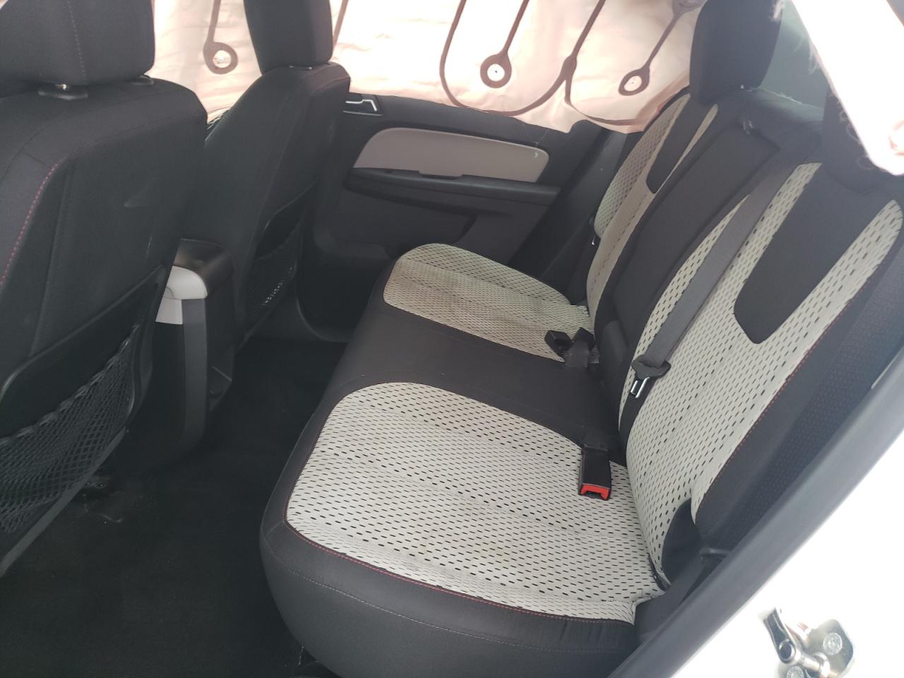 Photo 6 from auction – 2015 CHEVROLET EQUINOX LS with VIN 2GNFLEEK1F6377890