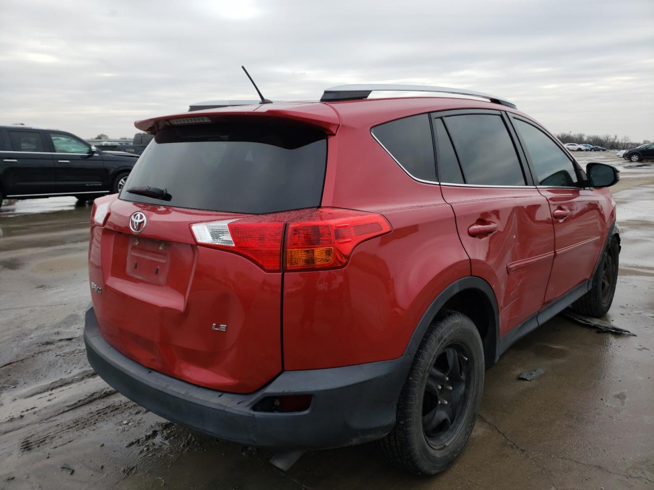 Photo 4 from auction – 2014 TOYOTA RAV4 LE with VIN 2T3ZFREV1EW087506