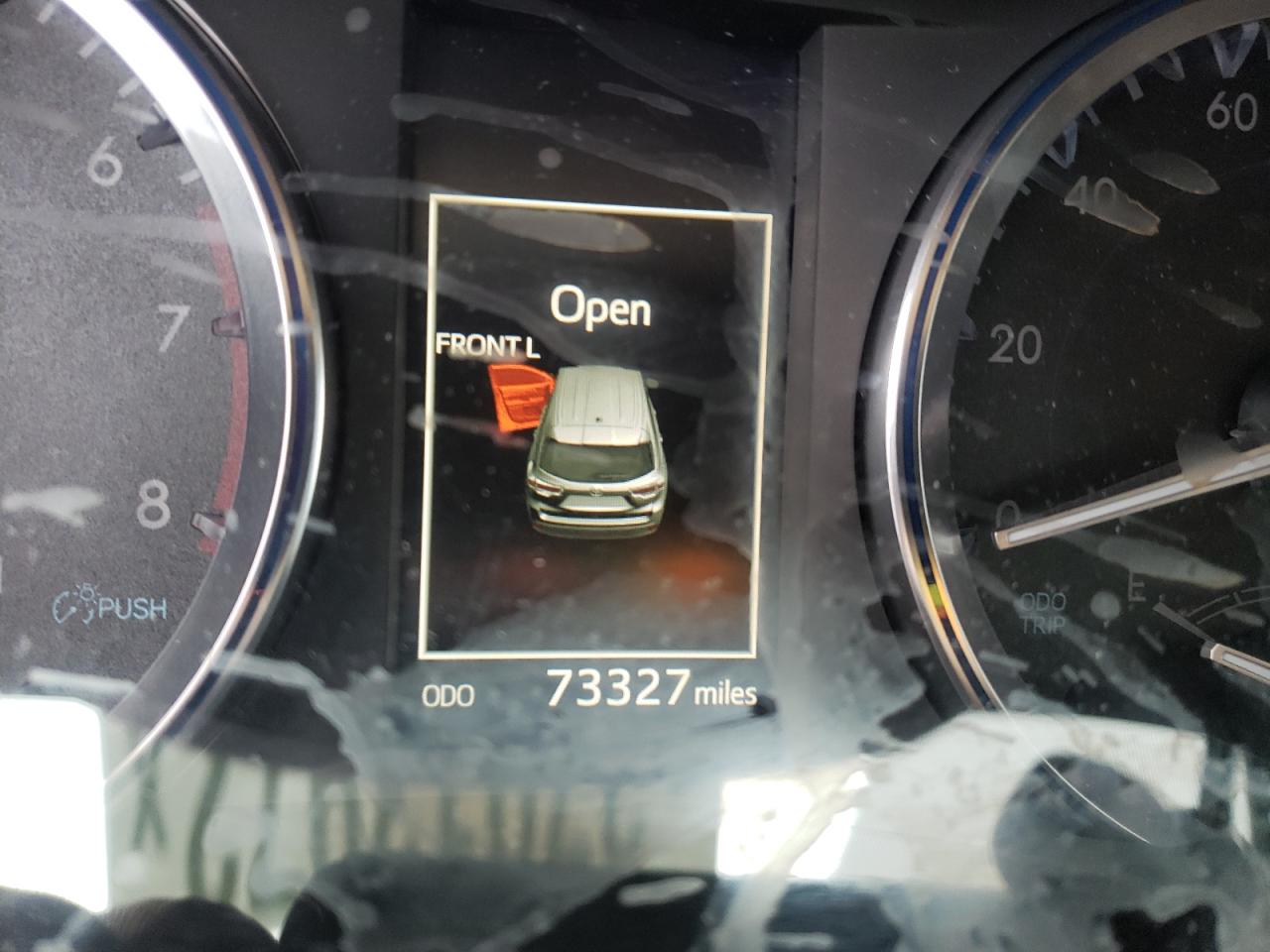 Photo 8 from auction – 2015 TOYOTA HIGHLANDER with VIN 5TDDKRFH0FS218829