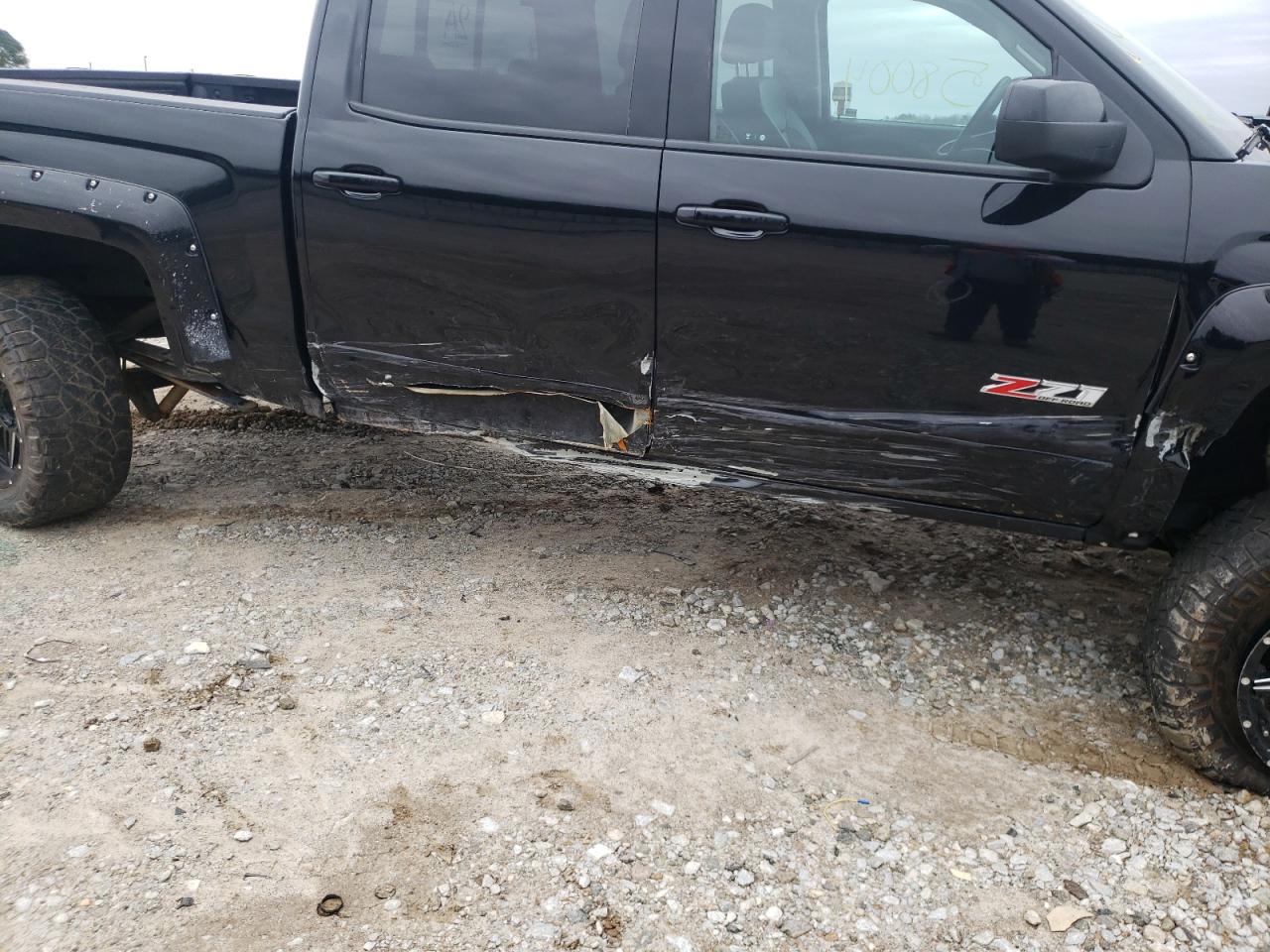 Photo 9 from auction – 2018 CHEVROLET SILVERADO with VIN 3GCUKSEC2JG552994