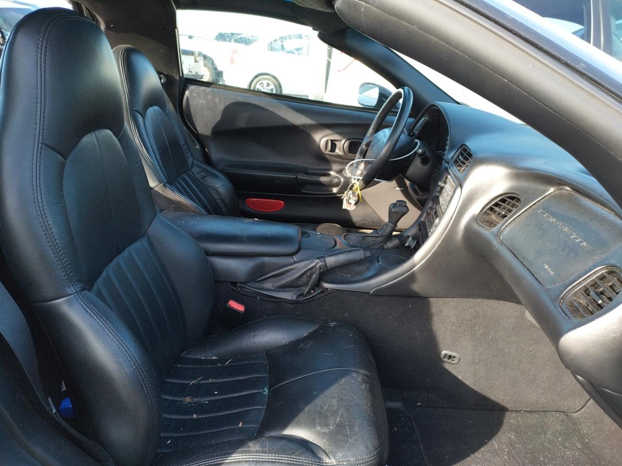 Photo 5 from auction – 1997 CHEVROLET CORVETTE with VIN 1G1YY22G4V5109646