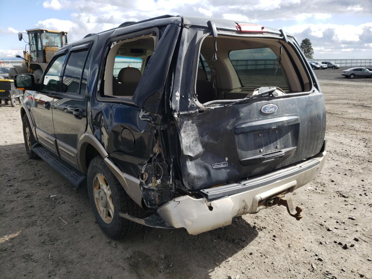 Photo 9 from auction – 2003 FORD EXPEDITION with VIN 1FMFU18L33LB35796
