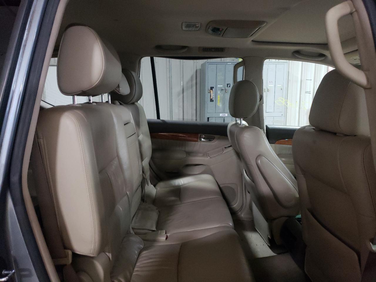 Photo 6 from auction – 2005 LEXUS GX 470 with VIN JTJBT20X150078168