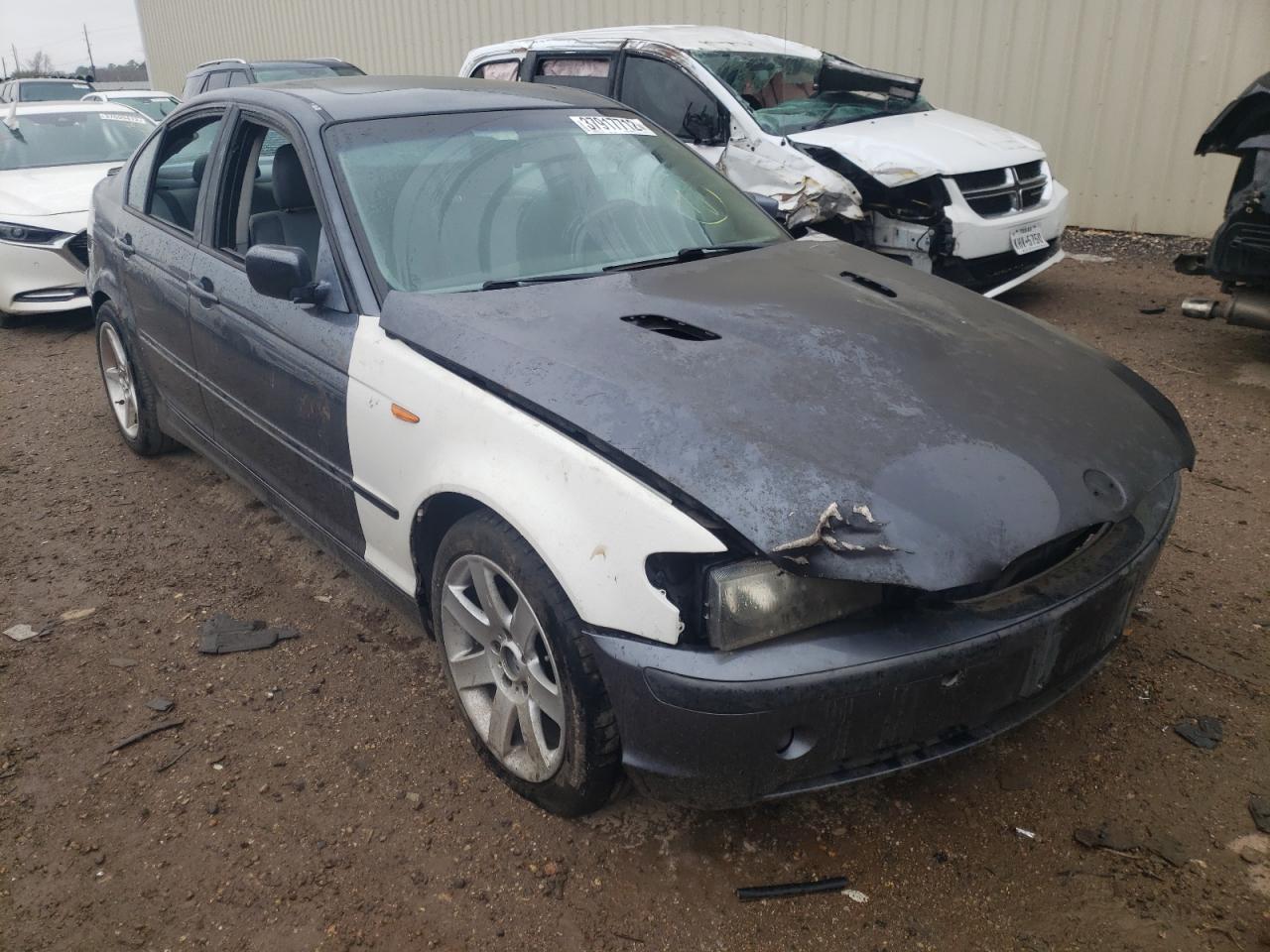 BMW 325 I 2002 with VIN WBAET37492NG79103 - Photo from auction