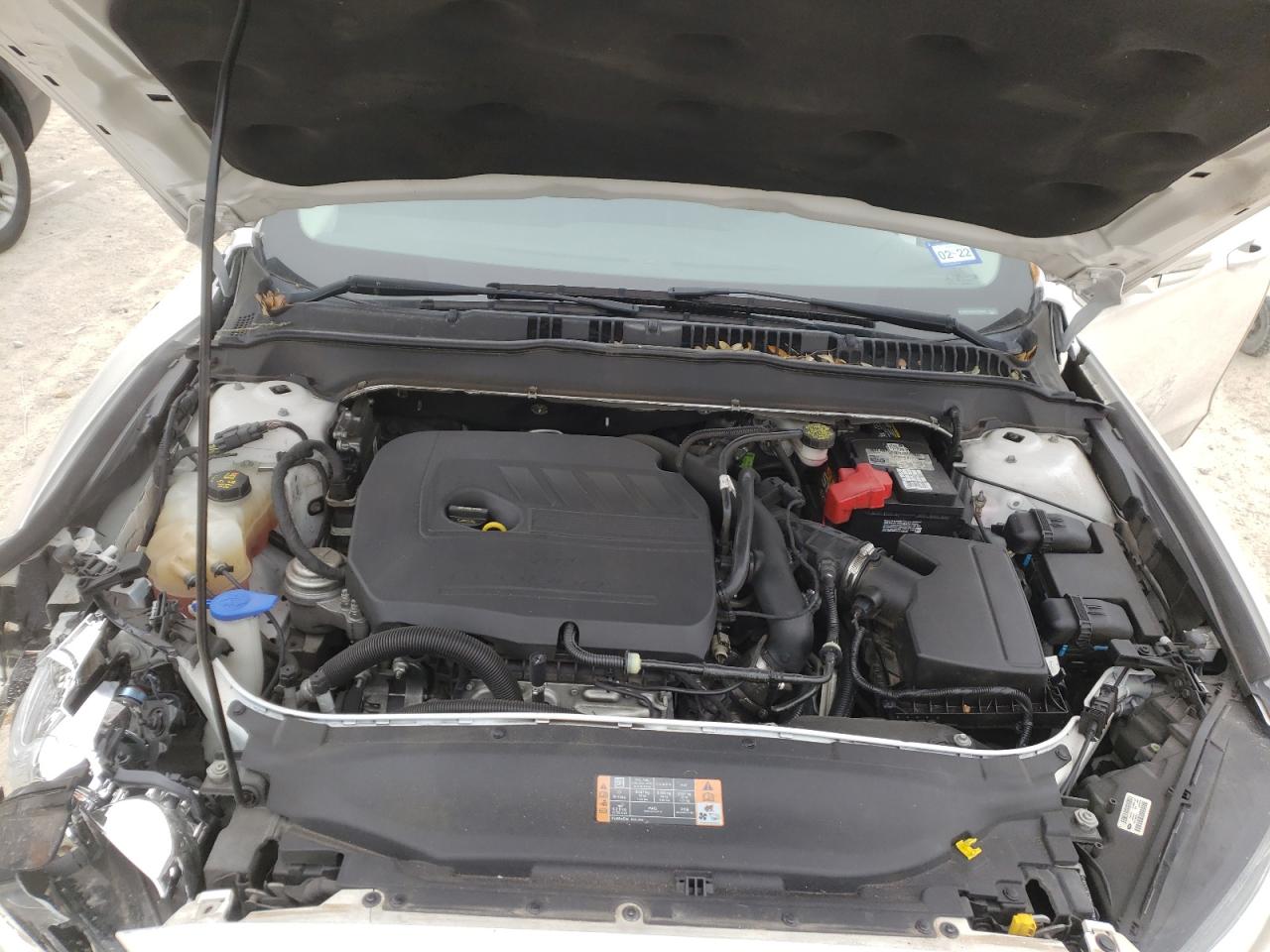 Photo 7 from auction – 2015 FORD FUSION SE with VIN 3FA6P0HD8FR180601