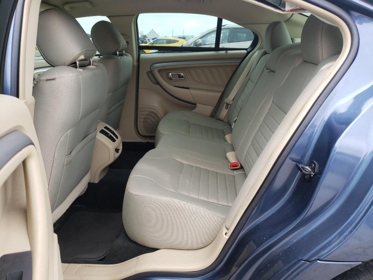 Photo 6 from auction – 2018 FORD TAURUS SE with VIN 1FAHP2D86JG117168
