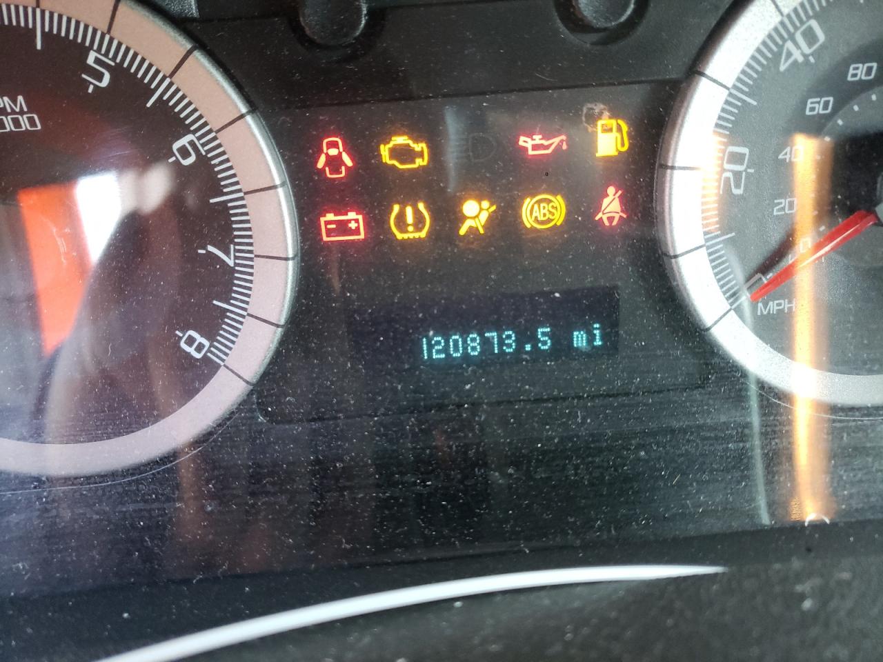 Photo 8 from auction – 2009 FORD ESCAPE LIM with VIN 1FMCU94G59KA92975