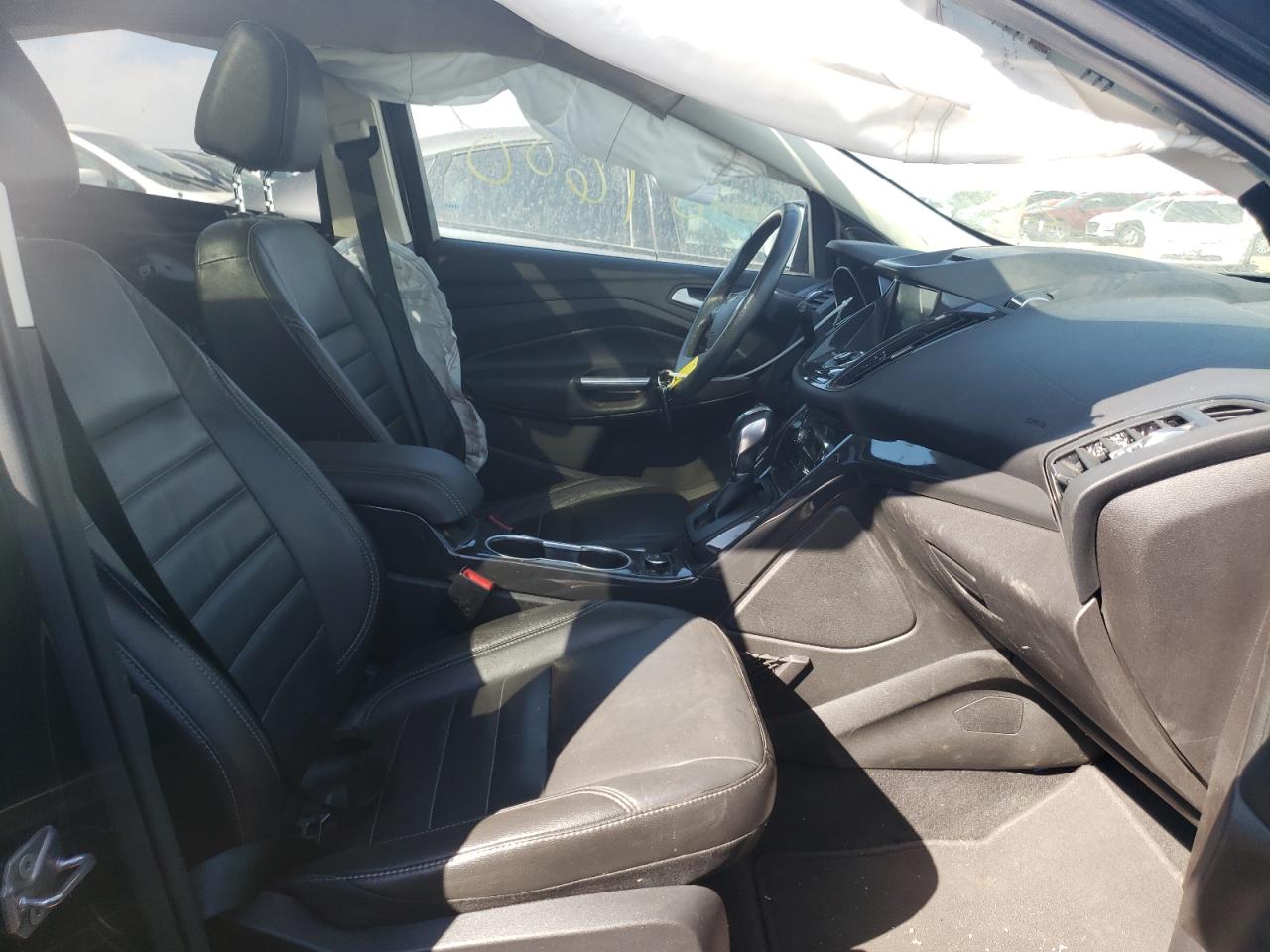 Photo 5 from auction – 2016 FORD ESCAPE TIT with VIN 1FMCU0J92GUA14835
