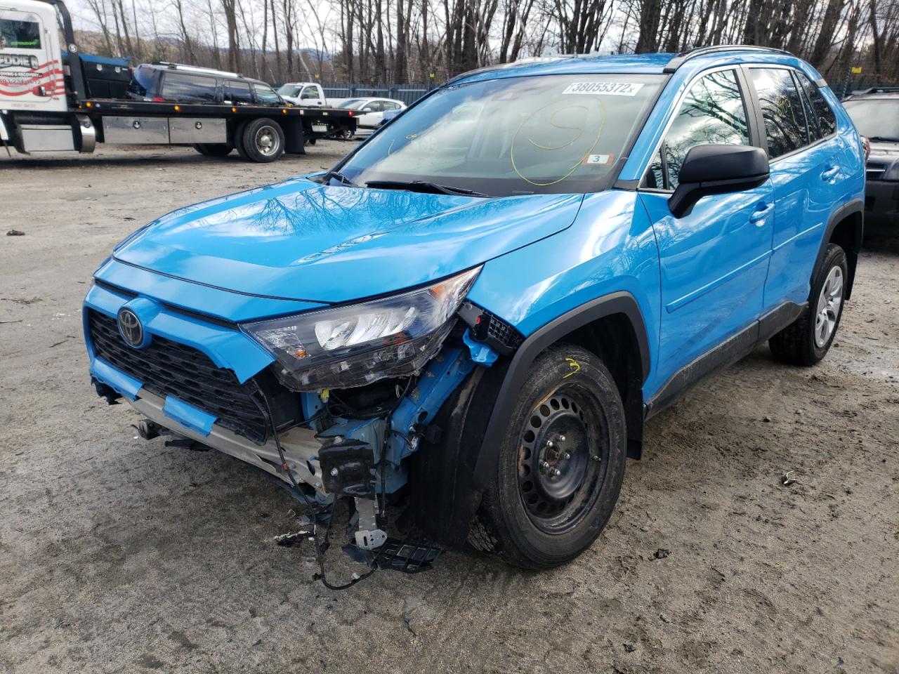 Photo 2 from auction – 2019 TOYOTA RAV4 LE with VIN 2T3F1RFV5KC050228
