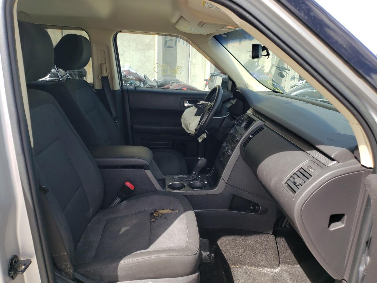 Photo 5 from auction – 2015 FORD FLEX SE with VIN 2FMGK5B82FBA02246