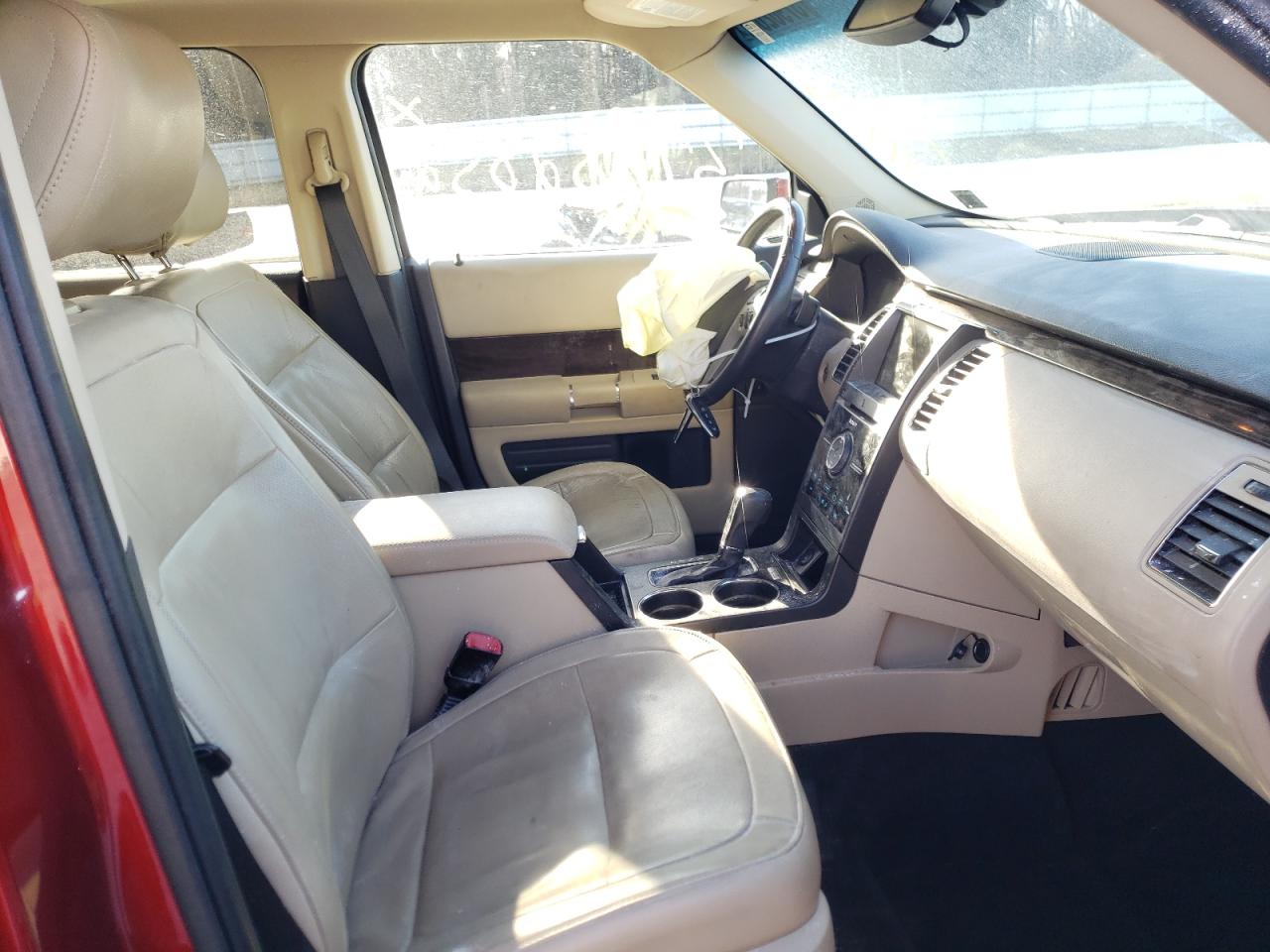 Photo 5 from auction – 2014 FORD FLEX LIMIT with VIN 2FMHK6DT0EBD16178
