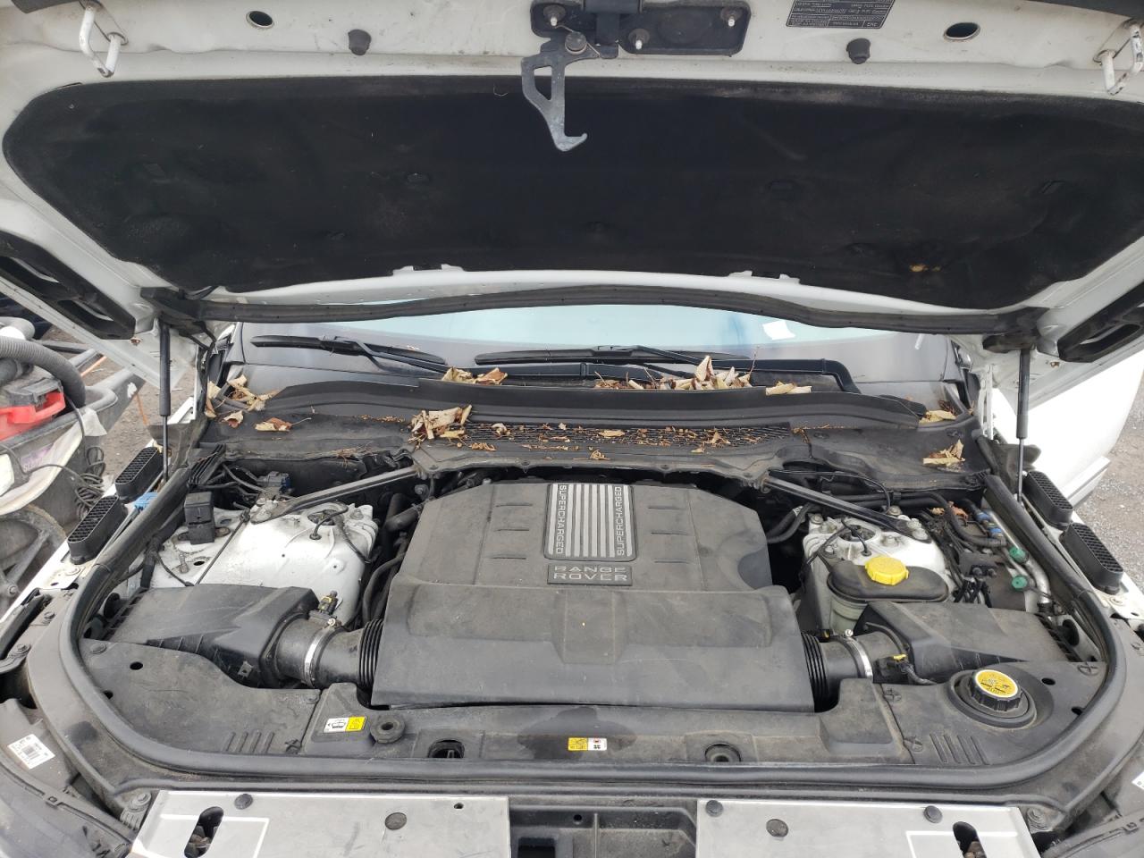 Photo 7 from auction – 2014 LAND ROVER RANGE ROVE with VIN SALGS2TF8EA153840