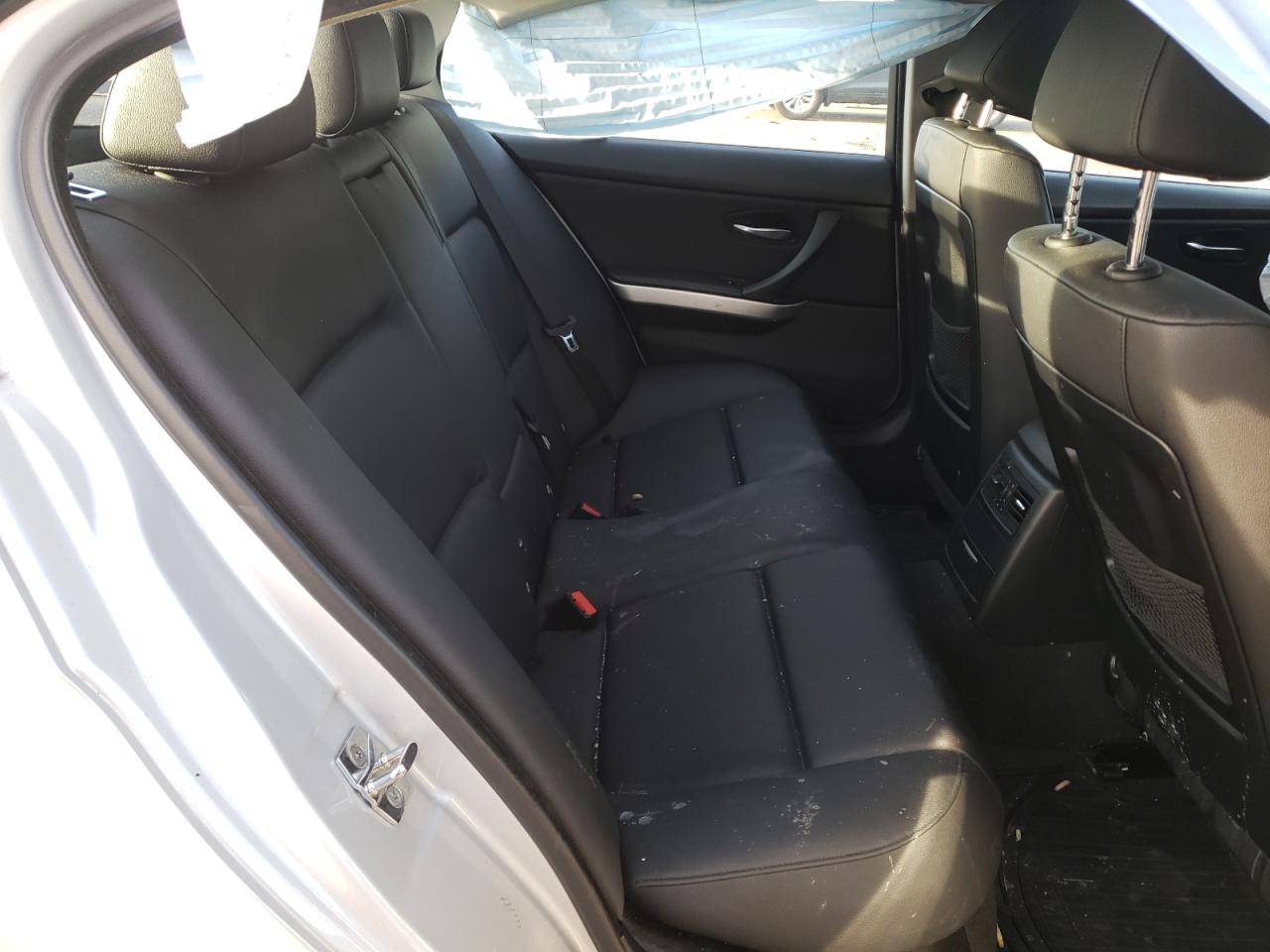 Photo 6 from auction – 2006 BMW 325 XI with VIN WBAVD13576KV06684