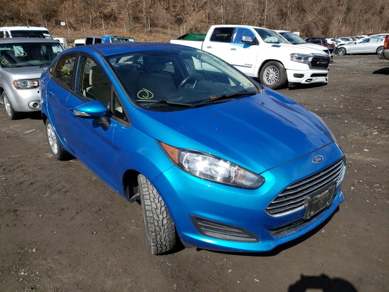 FORD FIESTA SE 2014 with VIN 3FADP4BJ7EM162471 - Photo from auction