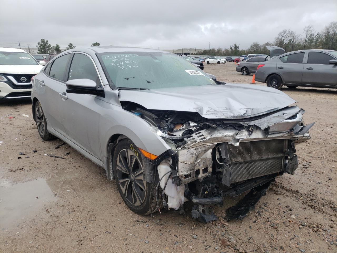 Photo 1 from auction – 2016 HONDA CIVIC EXL with VIN 19XFC1F75GE000993