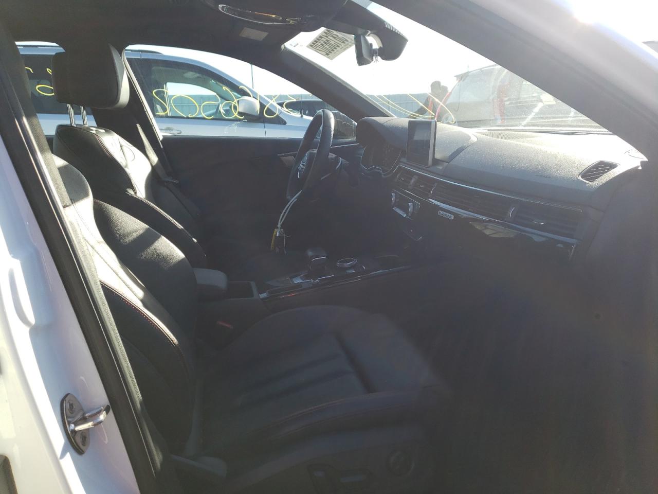 Photo 5 from auction – 2018 AUDI A4 PREMIUM with VIN WAUENAF46JA126427