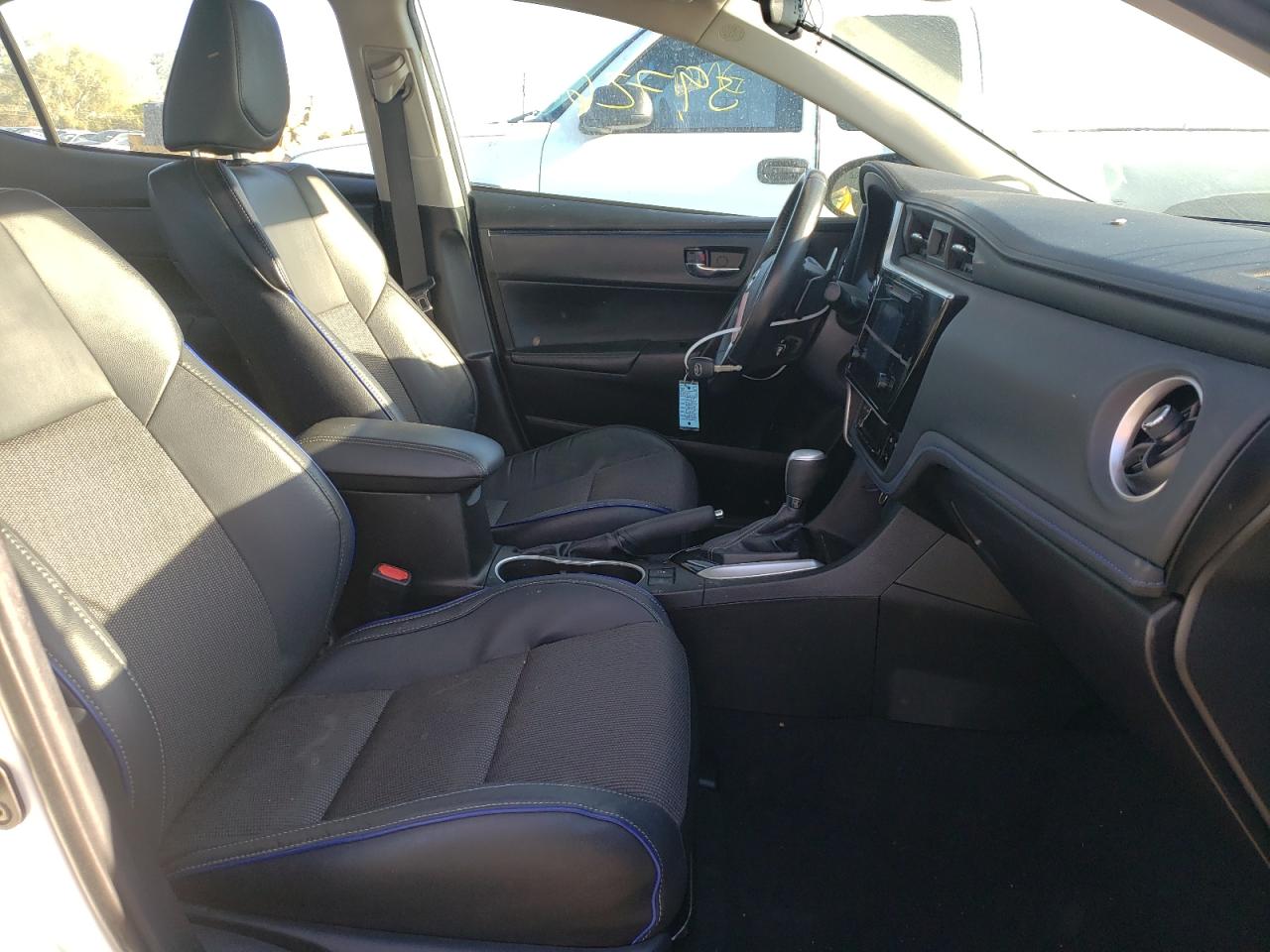 Photo 5 from auction – 2019 TOYOTA COROLLA L with VIN 5YFBURHE6KP945500