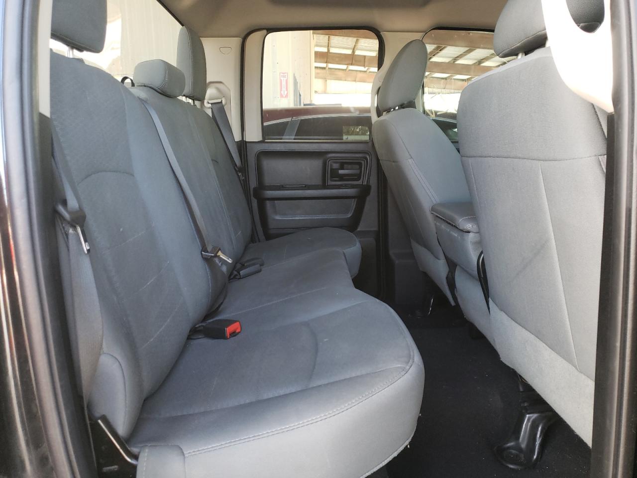 Photo 6 from auction – 2016 RAM 1500 ST with VIN 1C6RR7FG9GS369259