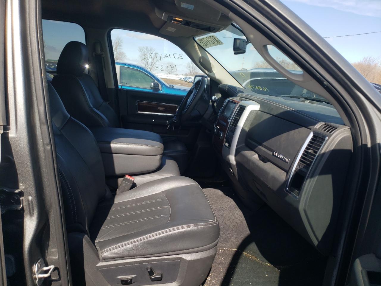 Foto 5 de la subasta – 2012 DODGE RAM 1500 L con VIN 1C6RD7JT7CS166674