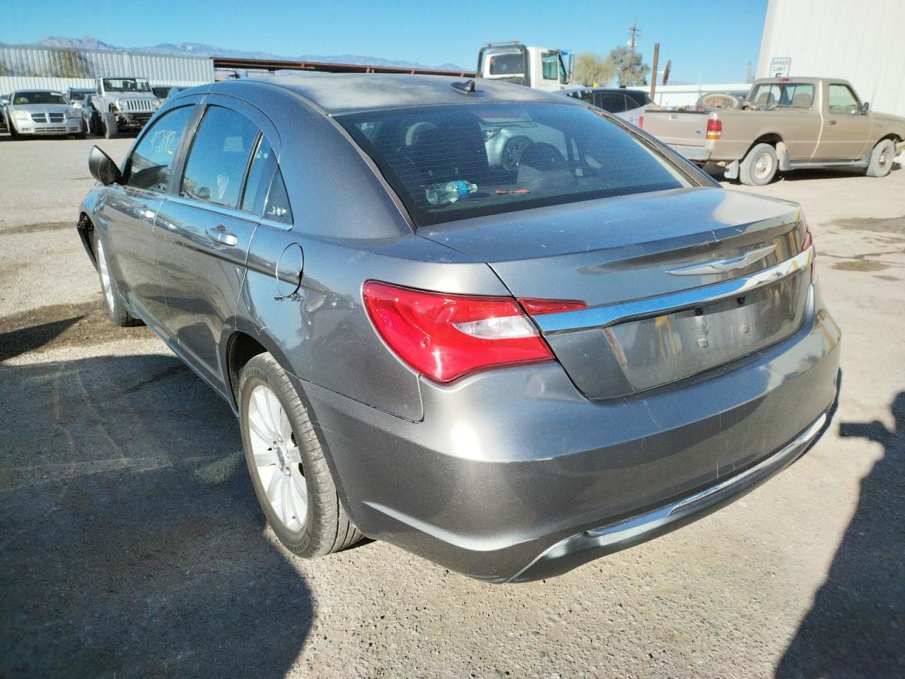 Photo 3 from auction – 2012 CHRYSLER 200 TOURIN with VIN 1C3CCBBB1CN206096