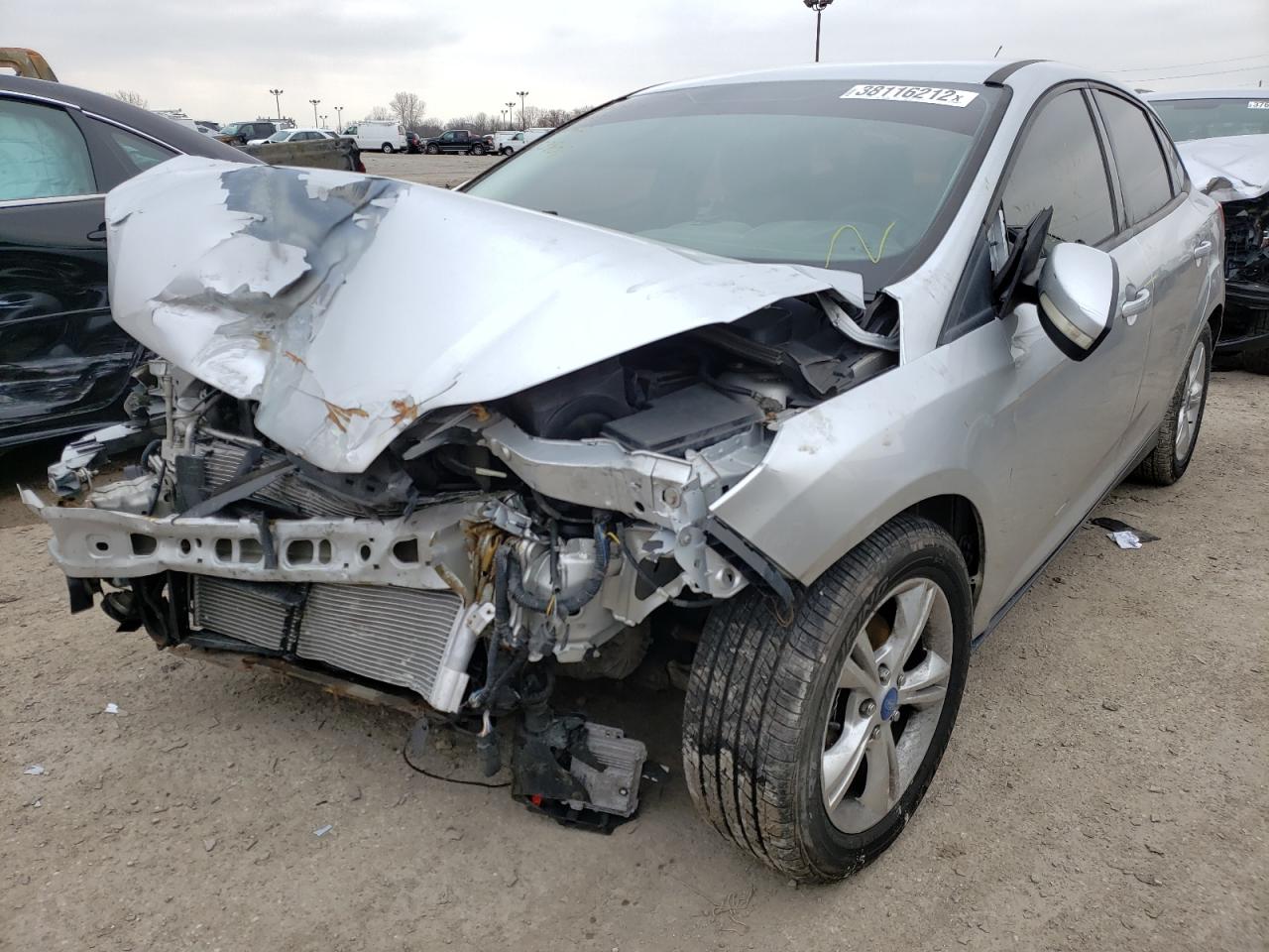 Photo 2 from auction – 2013 FORD FOCUS SE with VIN 1FADP3F25DL153801