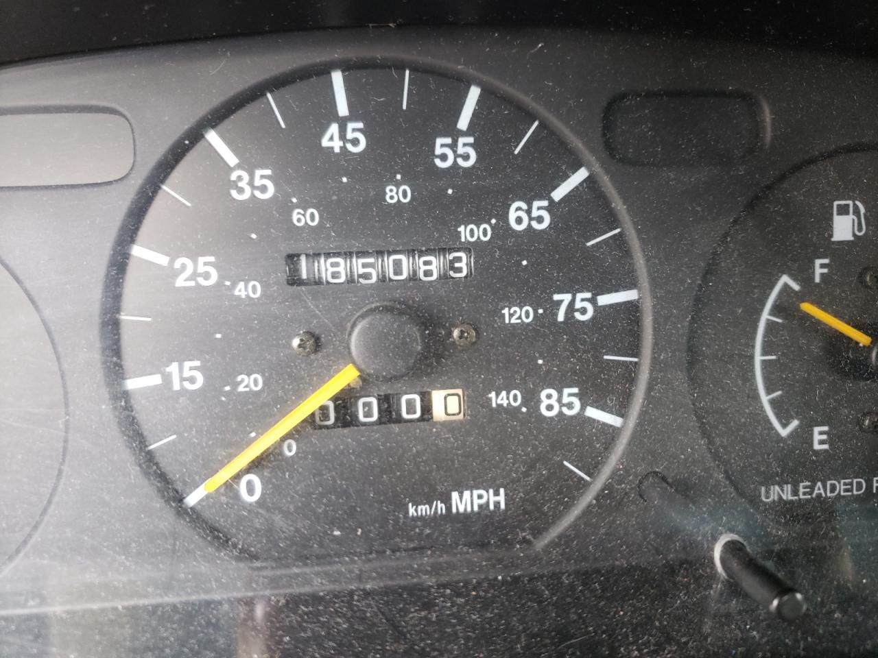 Фото 8 с аукциона – 1998 SUZUKI ESTEEM GL с VIN JS2GB31S9W5145291