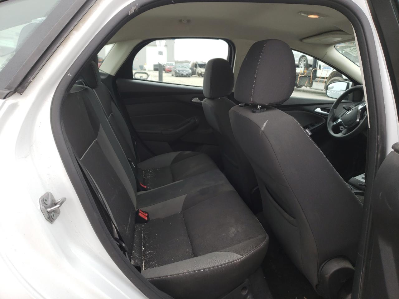 Photo 6 from auction – 2013 FORD FOCUS SE with VIN 1FADP3F21DL221298