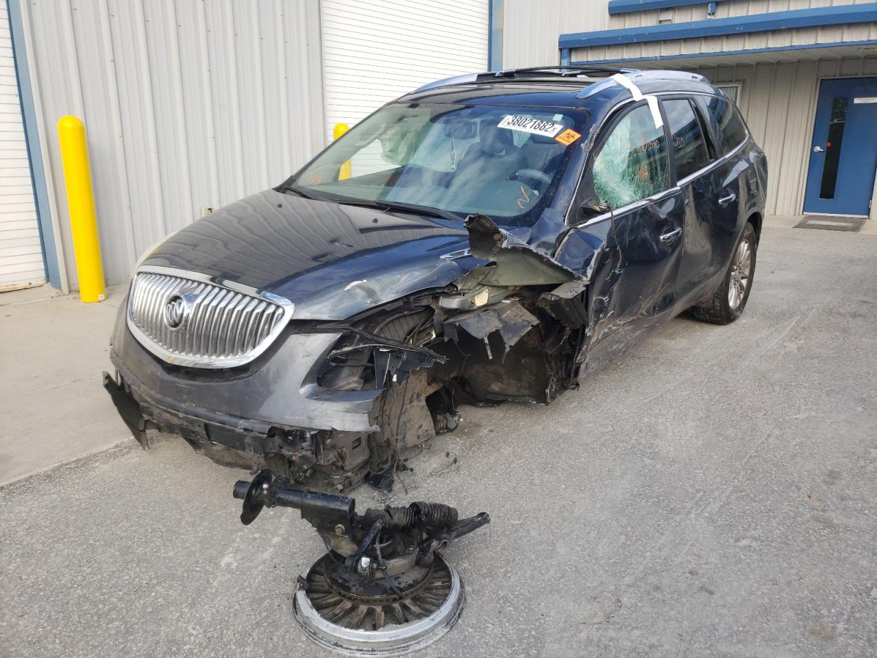 Photo 2 from auction – 2011 BUICK ENCLAVE CX with VIN 5GAKRBED5BJ238754