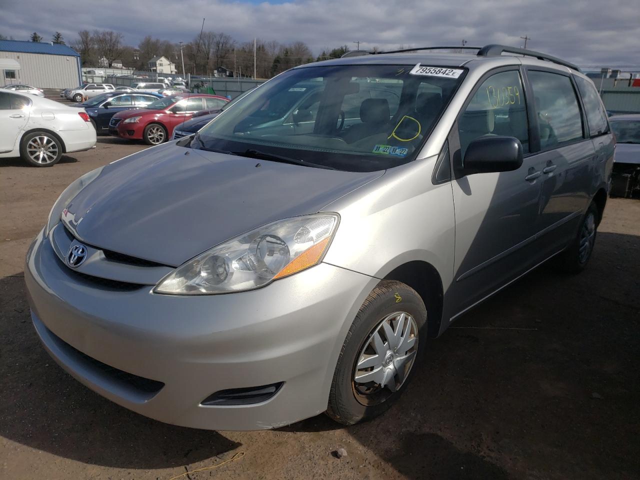 Photo 2 from auction – 2006 TOYOTA SIENNA CE with VIN 5TDZA23C96S575323