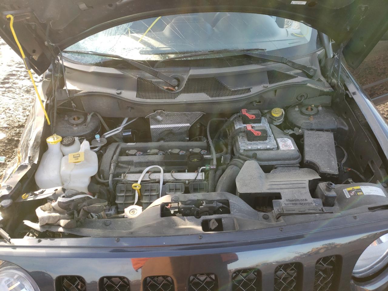 Photo 7 from auction – 2014 JEEP PATRIOT LA with VIN 1C4NJPFA1ED604331