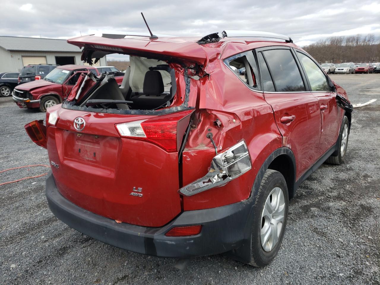Photo 4 from auction – 2015 TOYOTA RAV4 LE with VIN JTMBFREV0FJ044356