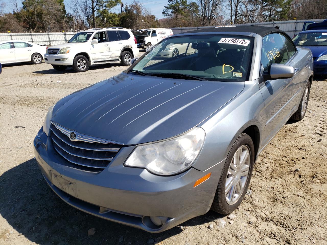 Photo 2 from auction – 2008 CHRYSLER SEBRING LI with VIN 1C3LC65M68N573717