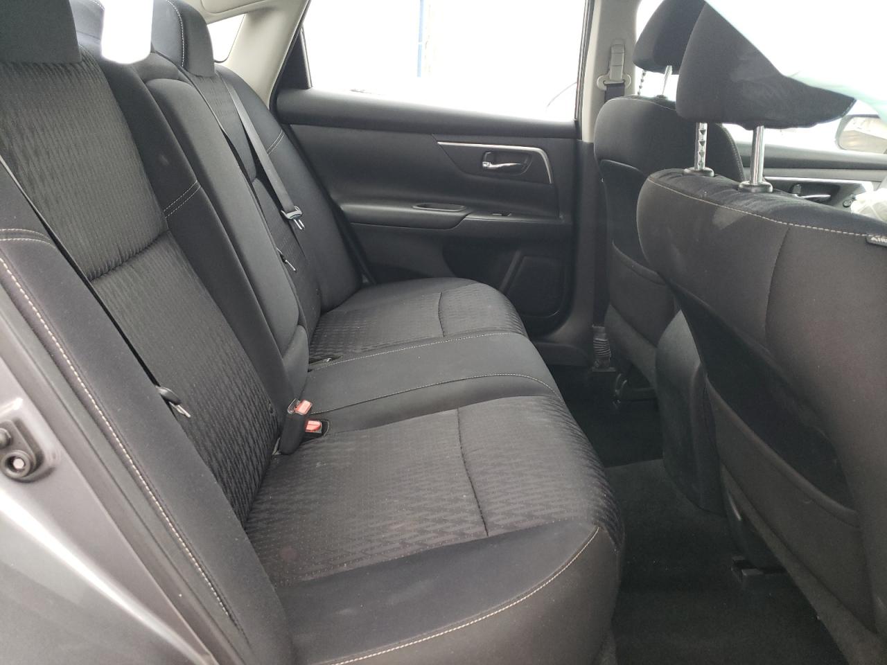 Photo 6 from auction – 2017 NISSAN ALTIMA 2.5 with VIN 1N4AL3AP2HC243706