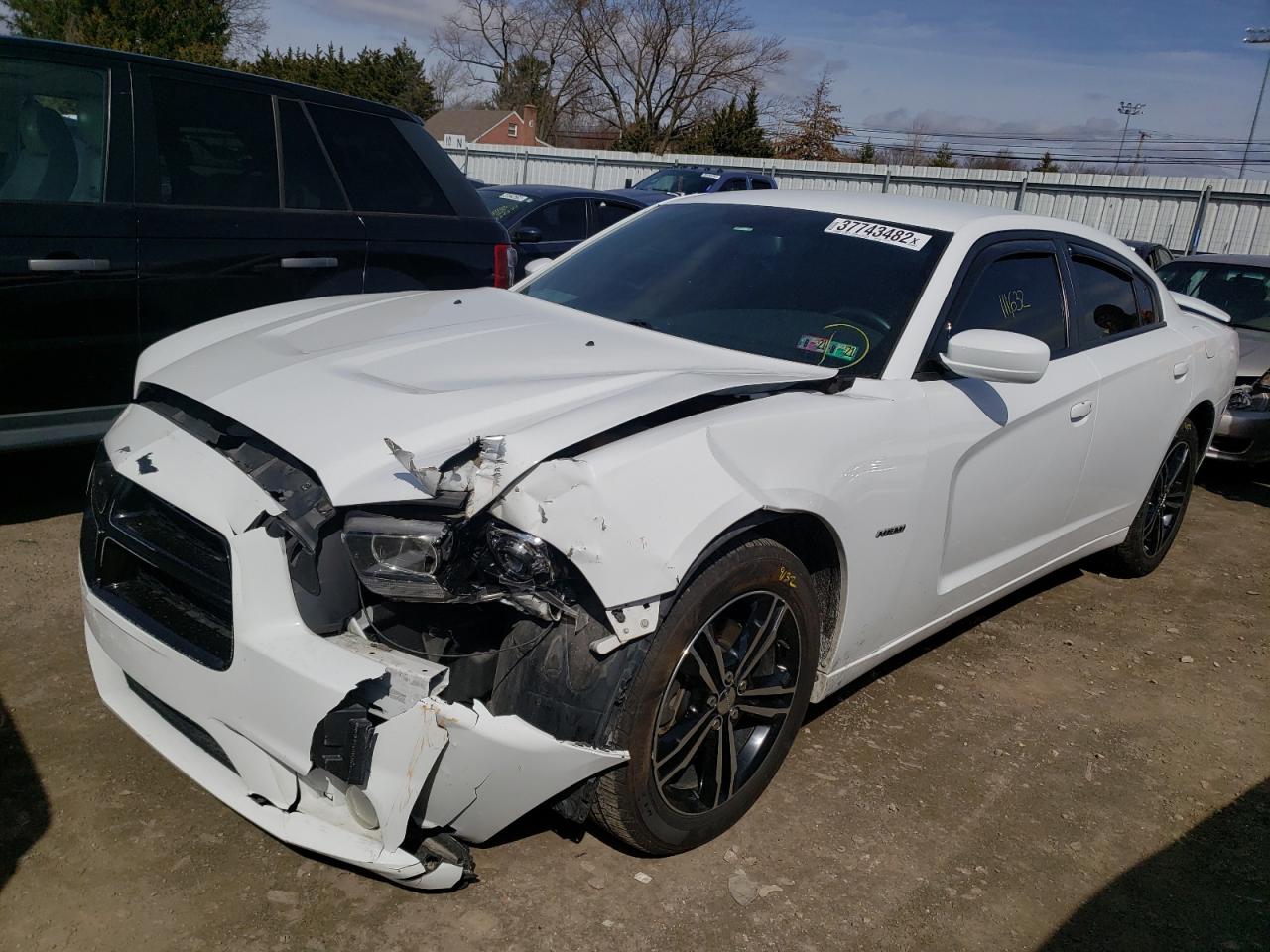 Photo 2 from auction – 2014 DODGE CHARGER R/ with VIN 2C3CDXDT1EH335113