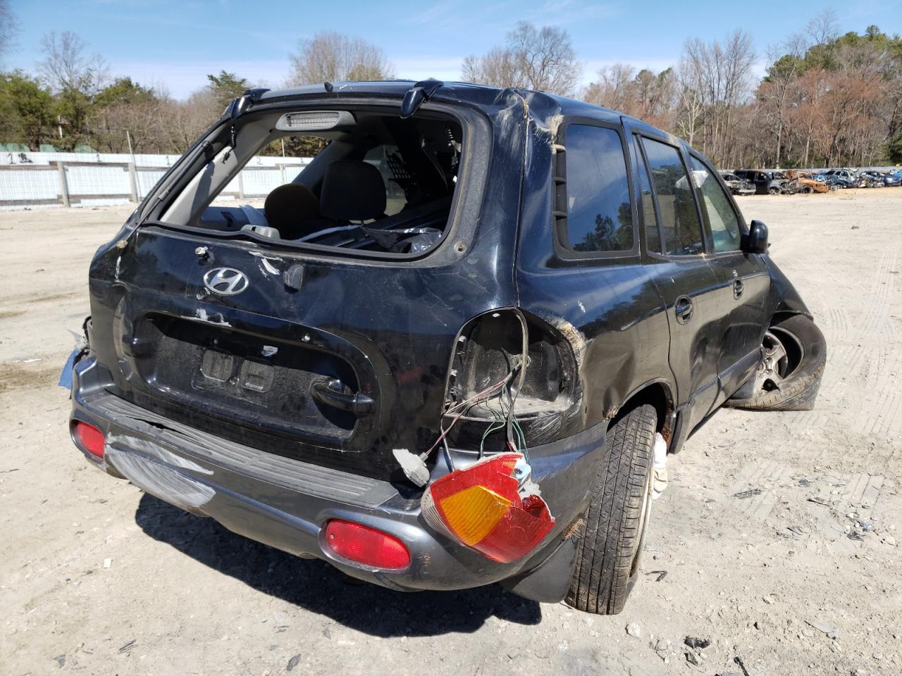 Photo 4 from auction – 2002 HYUNDAI SANTA FE G with VIN KM8SC13D32U213245