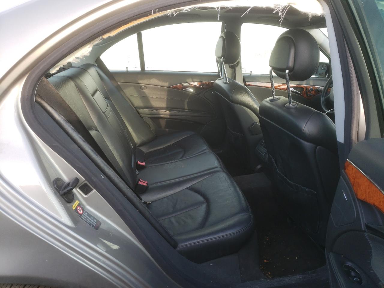Photo 6 from auction – 2004 MERCEDES-BENZ E 320 with VIN WDBUF65J74A422673